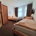 Am Heusteig بيت ضيافة 3*