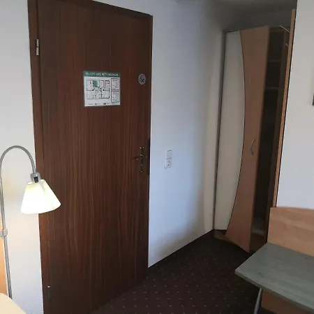 Konukevi Am Heusteig 3*